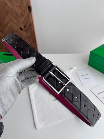 THẮT LƯNG NAM BV INTRECCIO DỆT Ô VUÔNG 2 MẶT – KHÓA KIM LOẠI XOAY TINH GỌN