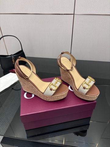 SANDAL ĐẾ XUỒNG GUCC* HORSEBIT VÀNG – MÙA HÈ