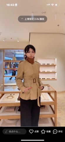 ÁO KHOÁC NỮ CHLOEE* – TRENCH NGẮN , PHỐI CỔ DA NÂU NỔI BẬT