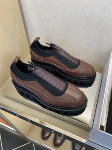 GIÀY TÂY NAM DERBY GVC PHOM DERBY HIỆN ĐẠI – PHỐI MẢNG ĐÀN HỒI ÔM CHÂN, ĐẾ DÀY TÔN DÁNG