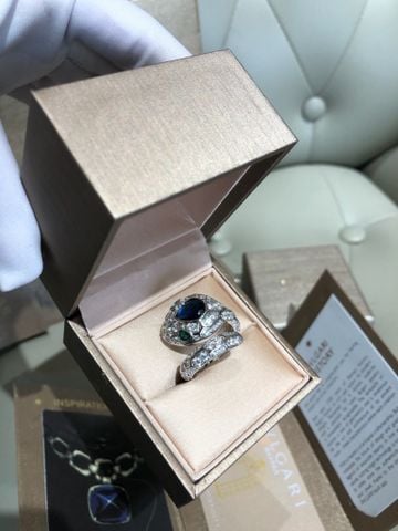 NHẪN NỮ BVL SERPENTI QUẤN TAY ĐÁ GIỌT LỆ ĐÍNH ĐÁ NỔI BẬT