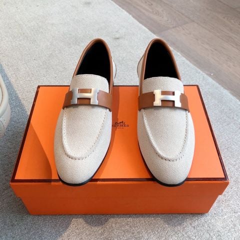 GIÀY NỮ LOAFER H* ECLAIR VẢI KEM PHỐI DA NÂU THANH LỊCH