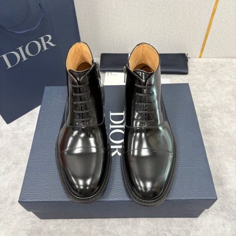 BOOT NAM DR CAP TOE DA BÓNG – FORM CHUẨN ÂU, BÓNG GƯƠNG SẮC NÉT, ĐẲNG CẤP THƯỢNG HẠNG