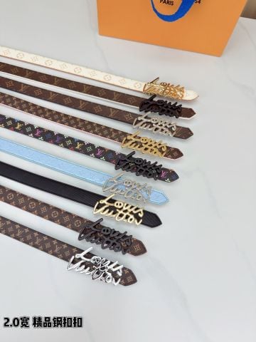 THẮT LƯNG NỮ L V DÒNG 2.0 BẢN NHỎ MONOGRAM KHÓA SCRIPT KIM LOẠI SÁNG