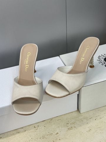 SANDAL CAO GÓT NỮ DR ICON SATIN LỤA – GÓT NẠM ĐÁ LẤP LÁNH, MŨI VUÔNG CD THỜI THƯỢNG 8CM