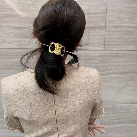 TRÂM CÀI TÓC NỮ C L TRIOMPHE HAIR STICK – HỌA TIẾT BIỂU TƯỢNG, HOÀN THIỆN ÁNH KIM