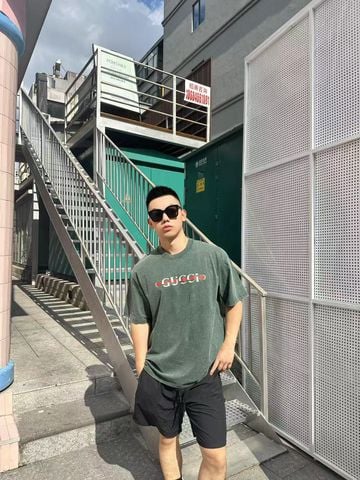 ÁO NAM NỮ GUCC* PHIÊN BẢN VINTAGE ĐỎ WASH CÁ TÍNH