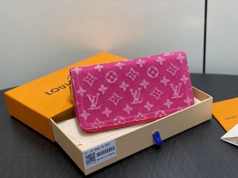 VÍ DÀI NỮ L V ZIPPY MONOGRAM DENIM JACQUARD DỆT NỔI TOÀN KHÓA THANH LỊCH