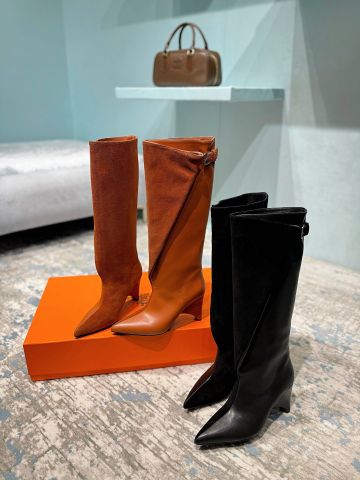 BOOT NỮ HERM  DA BÊ MŨI NHỌN – GÓT 6CM, ỐNG CAO TÔN DÁNG*