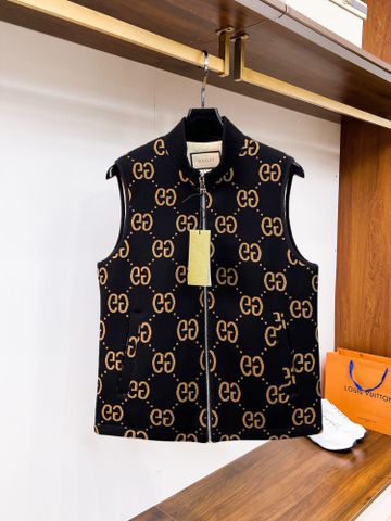 ÁO PHAO GILE UNISEX GC HỌA TIẾT MONOGRAM BIỂU TƯỢNG – 90% LÔNG VŨ, NHẸ ẤM SANG TRỌNG