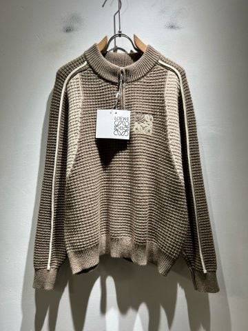 ÁO LEN NAM NỮ LW KHÓA KÉO CỔ ĐỨNG DỆT SỌC SIGNATURE