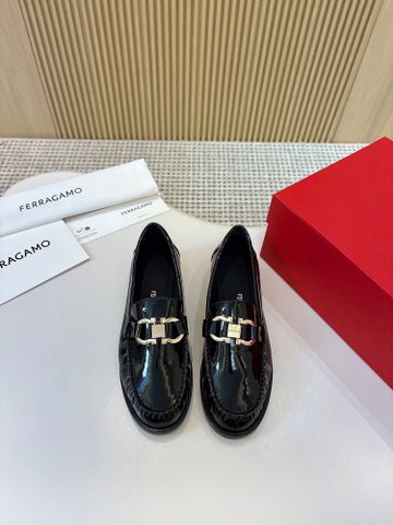 GIÀY LOAFER NỮ SALVATORE* * GANCINI KIM LOẠI – DA BÓNG