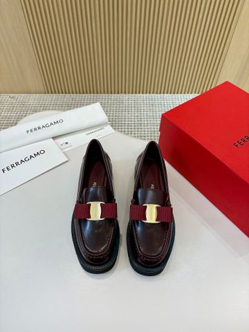 GIÀY NỮ SALVATORE* LOAFER KHÓA KIM LOẠI – PHOM THANH LỊCH, DỄ ỨNG DỤNG