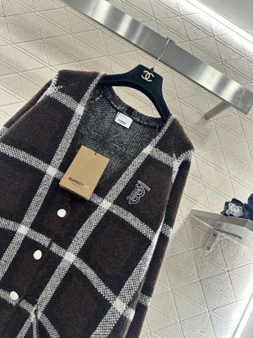 ÁO KHOÁC LEN NỮ BBR PHỐI KHĂN QUÀNG CARO