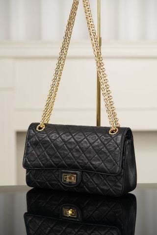 TÚI ĐEO VAI NỮ C N 2.55 DOUBLE FLAP – DA CỪU NON HIỆU ỨNG VINTAGE, KHÓA MADEMOISELLE – CHẤT LƯỢNG THƯỢNG HẠNG