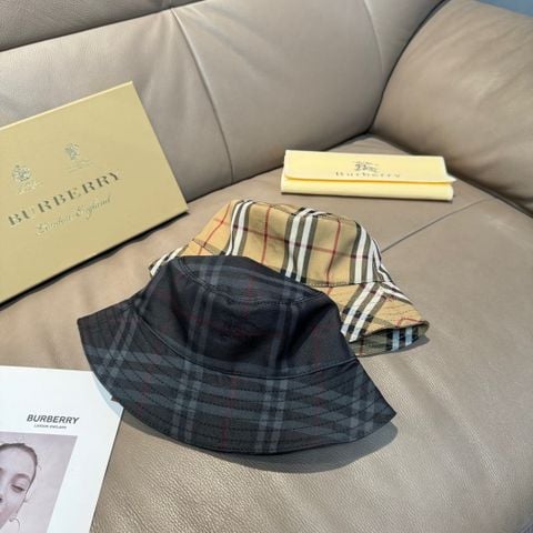 MŨ BUCKET NAM NỮ BRB HỌA TIẾT CHECK BIỂU TƯỢNG – PHOM NGƯ PHU GỌN SANG