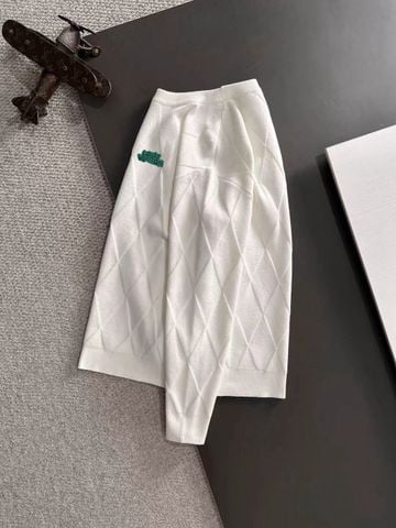 ÁO LEN NAM L V DỆT NỔI HÌNH HỌC – LOGO THÊU TINH TẾ