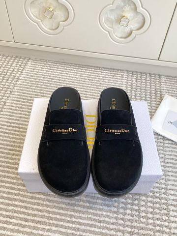 GIÀY SỤC NỮ DR D-BOY BAO MŨI – KHÓA CD KIM LOẠI – ĐẾ DÀY ÊM CHÂN