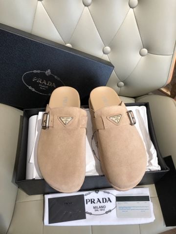 GIÀY SỤC NAM P R DA BÊ SUEDE TRIANGLE LOGO