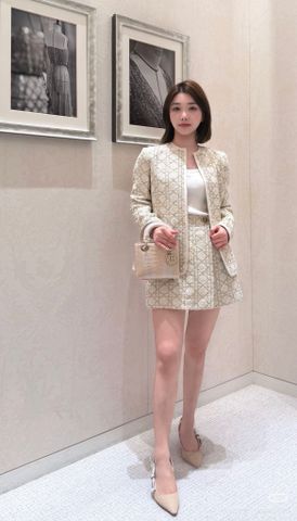 BỘ ÁO KHOÁC + CHÂN VÁY NỮ Di**  | JACQUARD CANNAGE 2025