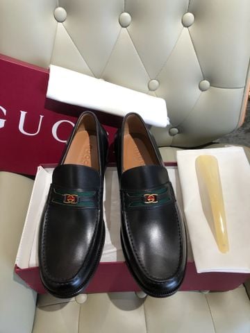 GIÀY NAM LOAFER GC HORSEBIT DA BÊ PHOM Ý CỔ ĐIỂN