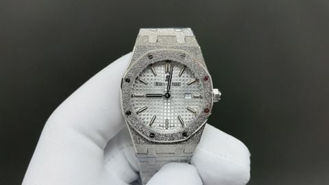 ĐỒNG HỒ NỮ AP ROYAL OAK 33MM NẠM ĐÁ BEZEL MẶT GRANDE TAPISSERIE