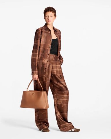 SET NAM NỮ L V SƠ MI DÀI TAY + QUẦN ỐNG RỘNG HỌA TIẾT TRUNK ICONIC