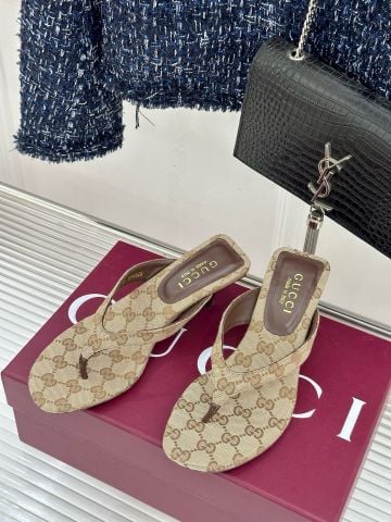 DÉP CAO GÓT NỮ G C THONG HEEL GG JACQUARD 6.5CM