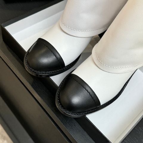 BOOT NỮ CN BIỂU TƯỢNG DOUBLE C – DÁNG ỐNG THANH LỊCH, GÓT THÔ 5CM