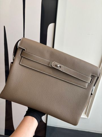 TÚI ĐEO CHÉO NAM NỮ H M KELLY MESSENGER FORM 32CM