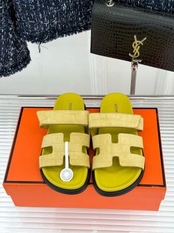 DÉP NAM NỮ HM DÒNG CHYPRE DA DÊ SUEDE VÂN CÁ SẤU