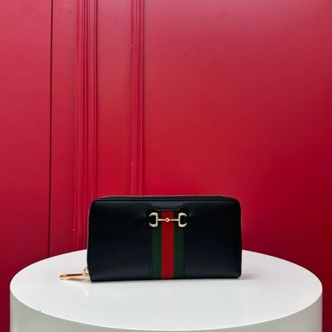 VÍ CẦM TAY NAM NỮ GC HORSEBIT WEB ZIP AROUND WALLET DA MỀM PHỐI WEB STRIPE & HORSEBIT KIM LOẠI SANG TRỌNG