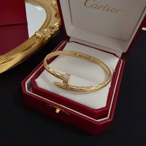 LẮC TAY NỮ Cartier*  JUSTE UN CLOU