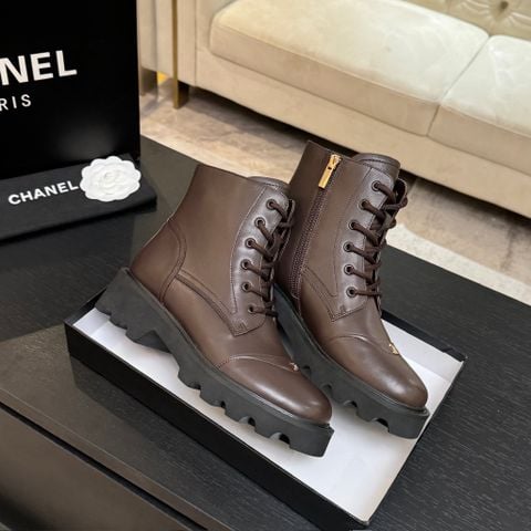 BOOT NỮ CN PHOM MARTIN ĐẾ DÀY THỜI THƯỢNG – DẤU ẤN DOUBLE C TINH TẾ