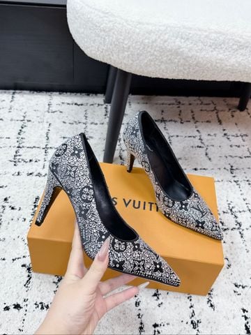 GIÀY CAO GÓT NỮ L V GALA ĐÍNH ĐÁ MONOGRAM GÓT 10.5CM
