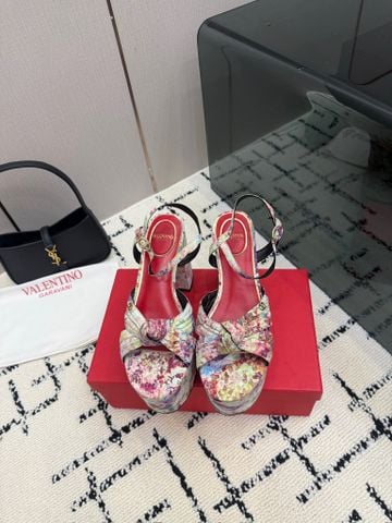 SANDAL CAO GÓT NỮ VLTN PLATFORM NHUNG HỌA TIẾT THẮT NÚT ĐỘC ĐÁO