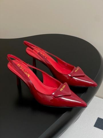 SANDAL CAO GÓT NỮ PRAD* SLINGBACK MŨI NHỌN SƠN BÓNG ĐỎ 7.5CM
