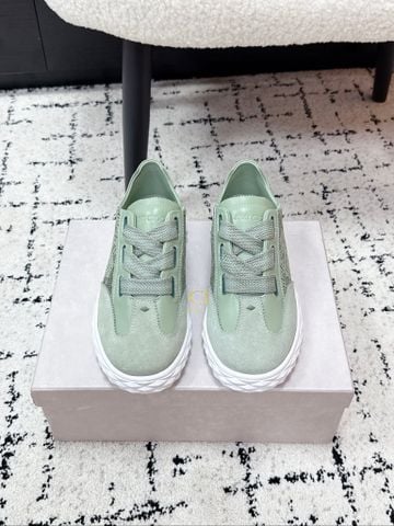 GIÀY SNEAKER NỮ J C DIAMOND LIGHT FLEX REN ĐỤC LỖ HOA VĂN TINH XẢO ĐẾ KIM CƯƠNG LINH HOẠT