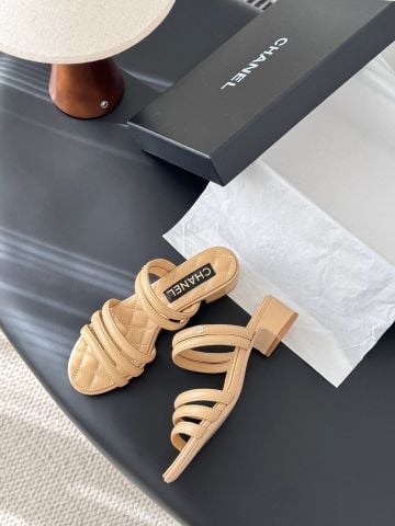 SANDAL CAO GÓT NỮ CN DÂY XOẮN DA CỪU TONE SỮA THANH LỊCH