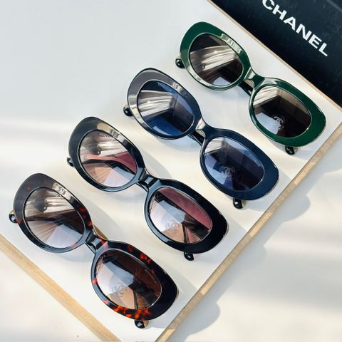 KÍNH MẮT NỮ CN DÁNG OVAL RETRO GỌNG BẢN DÀY CÀNG KÍNH KIM LOẠI ĐÍNH ĐÁ SANG TRỌNG