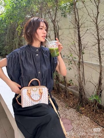 SET ÁO NỮ L V DENIM STAND-COLLAR SLEEVELESS TOP + VÁY ASYMMETRICAL DRAPED SKIRT