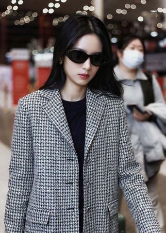 KÍNH MẮT NỮ D* DIOR OBLIQUE B1F GỌNG BUTTERFLY ACETATE BÓNG ĐÍNH HOA NỔI SANG TRỌNG