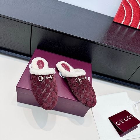 GIÀY MULE NỮ GC GG MONOGRAM LÓT LÔNG CỪU ÊM ẤM – ĐIỂM MÃ HÀM THIẾT KẾ SANG