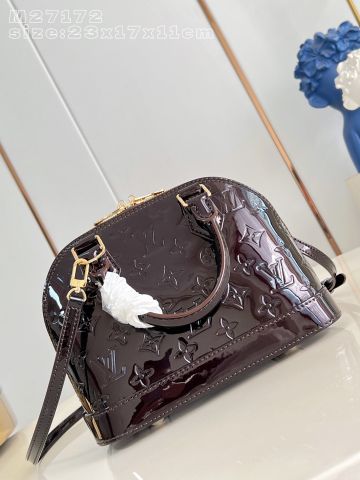 TÚI XÁCH NỮ L V ALMA BB DA BÓNG DẬP NỔI MONOGRAM