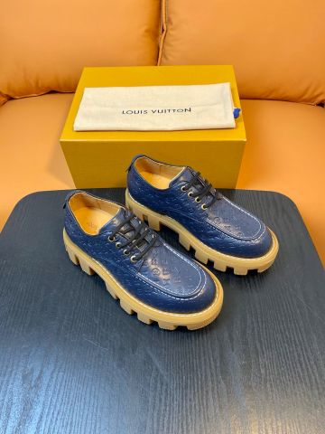 GIÀY NAM L*V CHECKER LUG-SOLE XANH NAVY