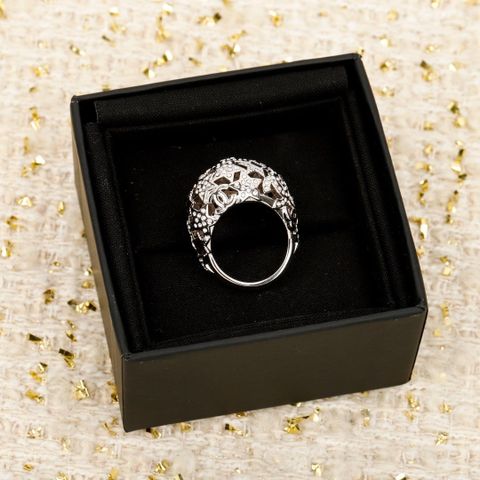 NHẪN UNISEX CN MẶT CẦU “STARLIGHT” ĐÍNH PHA LÊ – LOGO DOUBLE C NỔI BẬT