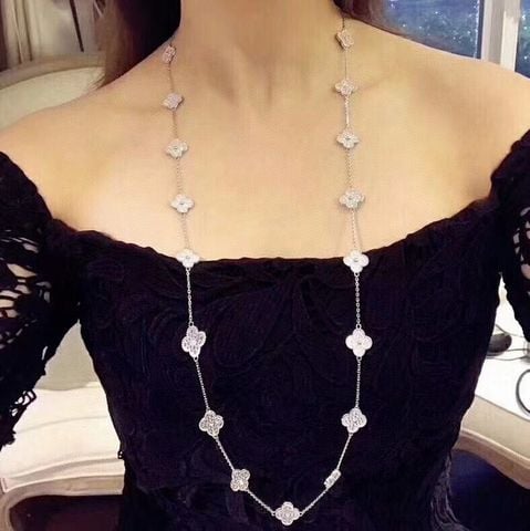 VÒNG CỔ NỮ Van* Cleef* 20 CÁNH HOA FULL ĐÁ – ĐẲNG CẤP & MAY MẮN