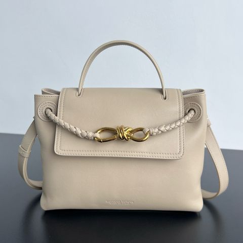 Túi xách nữ BV*  Ciao Ciao size nhỏ da Silky Calf kem sữa