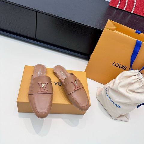 GIÀY MULE NỮ L V LOGO LV SIGNATURE – PHOM MULE TINH GỌN, LÊN CHÂN SANG GỌN