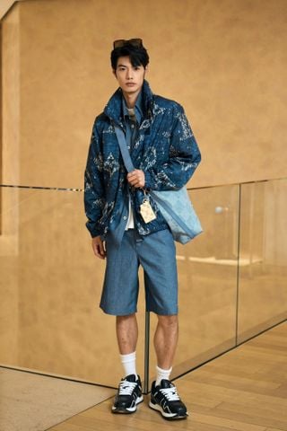 SNEAKER NAM NỮ L V RUN AWAY MAXI PHOM RETRO RUNNING ÔM CHÂN TÔN DÁNG